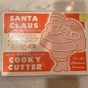 Vintage metal Santa cookie cutter (large) original box Santa Claus Cooky Cutter